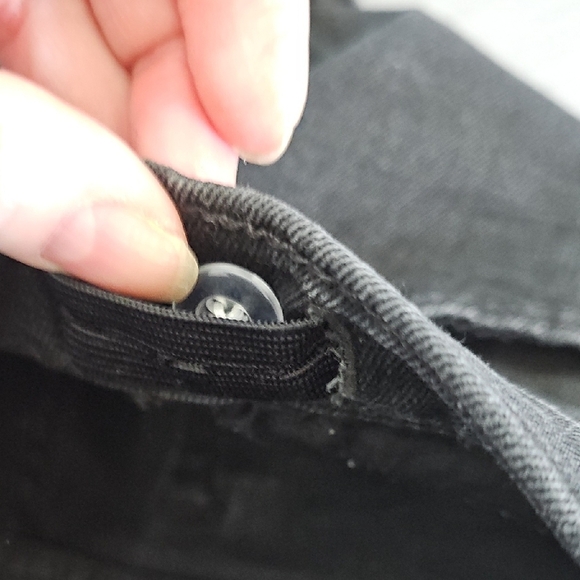 Old Navy Boy's 10 Slim Straight Built in Flex Adjustable Waist Black Jeans - Picture 8 of 8